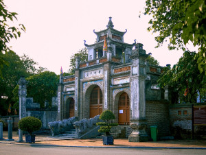 Best of Vietnam-Hanoi , Halong & Ninh Binh